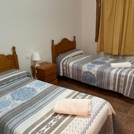 Hostal Matias Abades  Eksteriør billede